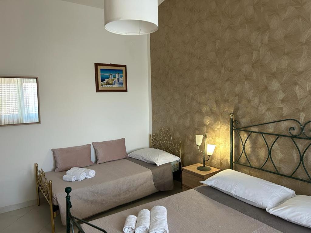 Nina Apartament Giardini Naxos Con Posto Auto Kültér fotó